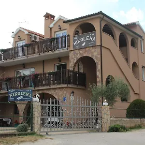  Apartment Nikolena Kroatien